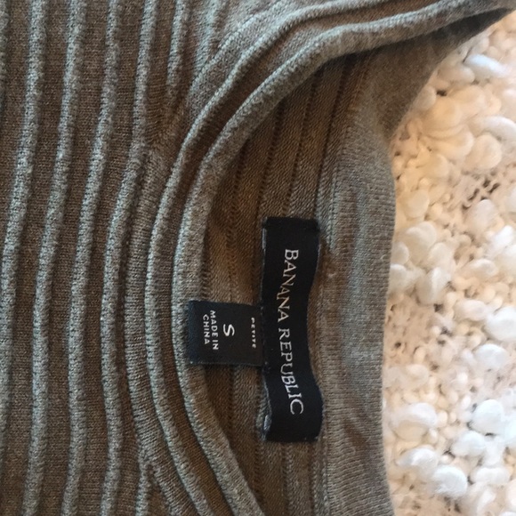 Top - Picture 2 of 2